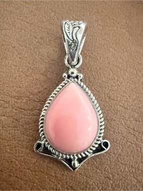Pink Conch Sterling Silver Pendant